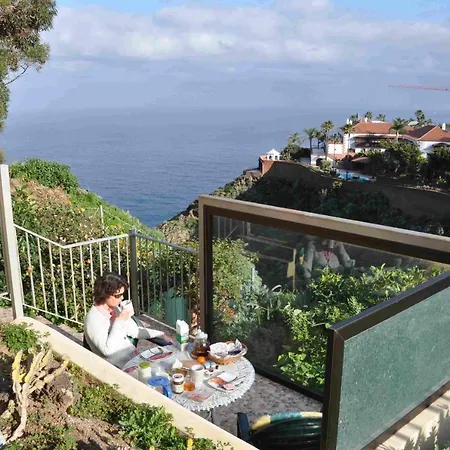 Fewo-rocamar-auf-dem-felsen-ueber-dem-meer-mit-toller-sicht-2-terrassen-pool-grill-und-parkplatz * Santa Úrsula